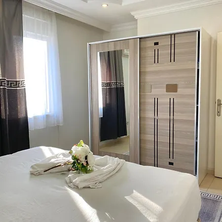 Apartament Zerrin Hanim - 1 Minute From Kleopatra Beach Alanya
