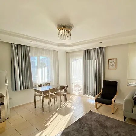 Apartamento Zerrin Hanim - 1 Minute From Kleopatra Beach