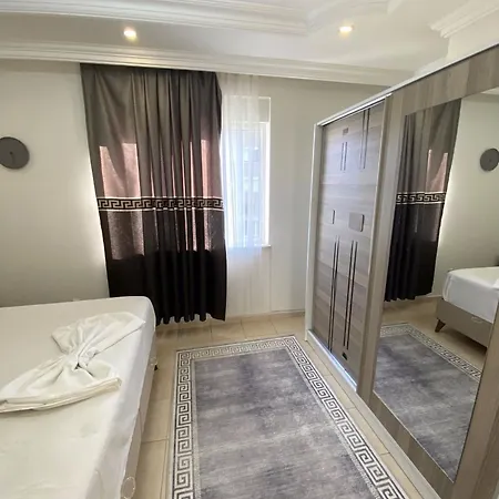 Apartament Zerrin Hanim - 1 Minute From Kleopatra Beach Alanya